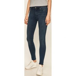 Tally Weijl - Jeansy. Niebieskie jeansy damskie TALLY WEIJL, bez wzorów, z elastanu, z podwyższonym stanem. W wyprzedaży za 99,90 zł.