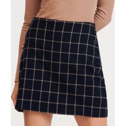 Spódnica mini w kratkę - Wielobarwny. Spódniczki damskie Reserved, w kratkę, mini. Za 79,99 zł.