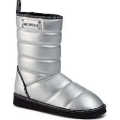 Śniegowce LOVE MOSCHINO - JA24203H08JB0902 Argento. Szare kozaki damskie Love Moschino, ze skóry ekologicznej, bez zapięcia. Za 839,00 zł.