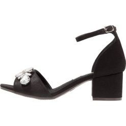 Rzymianki damskie: XTI Sandały black