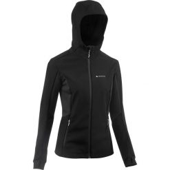 Kurtka Softshell trekkingowa Trek 500 WindWarm damska. Czarne buty trekkingowe damskie FORCLAZ. Za 199,99 zł.