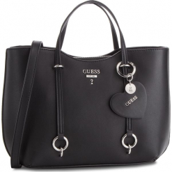 Torebka GUESS - HWVY71 70230 BLA. Czarne torebki klasyczne damskie Guess, z aplikacjami, ze skóry ekologicznej, duże. Za 629,00 zł.