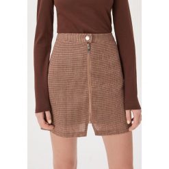 Trapezowa mini spódnica z zamkiem - Wielobarwny. Spódniczki damskie Sinsay, s, bez wzorów, mini, trapezowe. Za 39,99 zł.