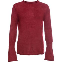 Sweter, długi rękaw bonprix czerwono-brązowy. Czerwone swetry damskie bonprix, bez wzorów, z długim rękawem. Za 84,99 zł.
