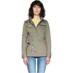 Desigual Kurtka Damska Abriq Eclipse 18swewab 4001 (Rozmiar 36). Szare kurtki damskie marki Desigual, bez wzorów, bez kaptura. W wyprzedaży za 384,00 zł.