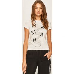 Armani Exchange - T-shirt. Białe bluzki damskie Armani Exchange, s, z nadrukiem, z bawełny, casualowe, z okrągłym kołnierzem, z krótkim rękawem. Za 239,90 zł.