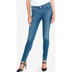 Levi's 711 Dżinsy Niebieski. Niebieskie jeansy damskie Levi's®, s. Za 516,95 zł.