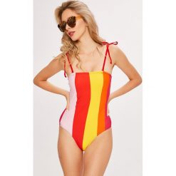 Vero Moda - Strój kąpielowy. Czerwone stroje kąpielowe jednoczęściowe damskie marki Vero Moda, m. W wyprzedaży za 79,90 zł.