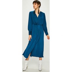 Vero Moda - Sukienka. Niebieskie sukienki damskie Vero Moda, na co dzień, s, bez wzorów, z poliesteru, casualowe, bez kołnierzyka, z długim rękawem, długie, maxi, rozkloszowane. W wyprzedaży za 119,90 zł.
