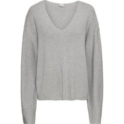 Sweter oversize bonprix jasnoszary melanż. Szare swetry damskie bonprix, bez wzorów, bez rękawów, bez kaptura. Za 74,99 zł.