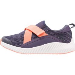 Adidas Performance FORTARUN Obuwie treningowe trace purple/trace blue/chalk coral. Fioletowe buty dziewczęce sportowe adidas Performance, z gumy, do biegania. Za 169,00 zł.