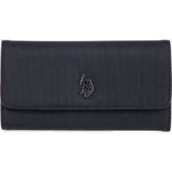 U.S. POLO ASSN. portfel damski Portsmouth Large Flap, czarny. Czarne portfele damskie U.S. Polo Assn., bez wzorów. Za 209,00 zł.