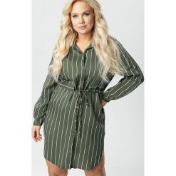 Ciemnozielona Tunika Phalidora. Zielone tuniki damskie Born2be, xl, bez wzorów, z jeansu, z koszulowym kołnierzykiem, z długim rękawem. Za 89,99 zł.
