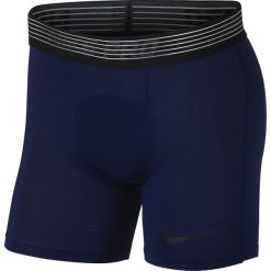 Spodenki Nike Pro Compression Shorts M Granatowe. Czarne spodenki męskie termoaktywne Nike, m, z nadrukiem, z tkaniny, sportowe, do biegania, dri-fit (nike). Za 109,99 zł.