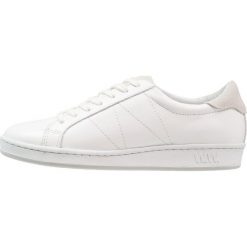 Wood Wood BO SHOE Tenisówki i Trampki white. Białe tenisówki damskie marki Wood Wood, ze skóry. Za 689,00 zł.