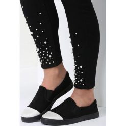 Czarne Slip On Dancing Kylie. Czarne tenisówki damskie vices, z materiału. Za 49,99 zł.