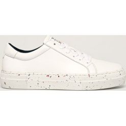Tommy Hilfiger - Buty. Białe buty sportowe damskie TOMMY HILFIGER, z gumy. W wyprzedaży za 449,90 zł.