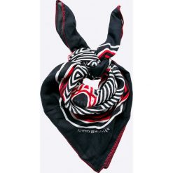 Chusty damskie: Tommy Hilfiger – Chusta