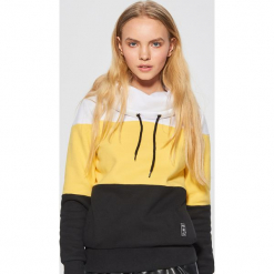 Wzorzysta bluza z kołnierzem - Żółty. Żółte bluzy damskie marki Cropp, l. Za 89,99 zł.