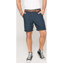 Guess Jeans - Szorty. Niebieskie spodenki i szorty męskie marki Guess Jeans, m, w paski, z bawełny, casualowe. W wyprzedaży za 299,90 zł.