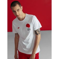 T-shirt męski z kolekcji FROM PAST TO FUTURE. Koszulki męskie xxl, z nadrukiem, z bawełny, bez kołnierzyka. Za 79,99 zł.