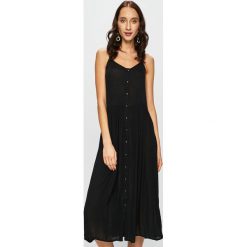 Vero Moda - Sukienka. Niebieskie sukienki damskie Vero Moda, na co dzień, s, bez wzorów, z wiskozy, casualowe, bez kołnierzyka, bez rękawów, proste. W wyprzedaży za 99,90 zł.