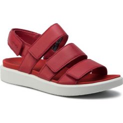 Sandały ECCO - Flowt W 27363301466 Chili Red. Czerwone klapki damskie ecco, bez wzorów, ze skóry, bez obcasa. W wyprzedaży za 319,00 zł.