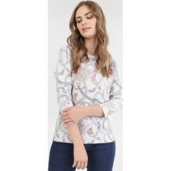 Biały Sweter Jynieth. Białe swetry damskie Born2be, xl, bez wzorów, bez rękawów, bez kaptura. Za 79,99 zł.