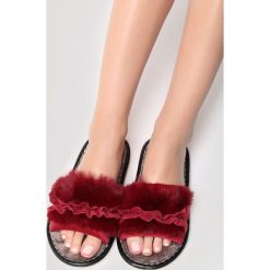 Bordowe Klapki Fairyland. Czerwone klapki damskie Renee, bez wzorów, bez obcasa. Za 39,99 zł.