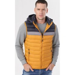 Żółto-Granatowa Kamizelka Rislenne. Żółte kurtki męskie Born2be, xl, bez wzorów. Za 149,99 zł.