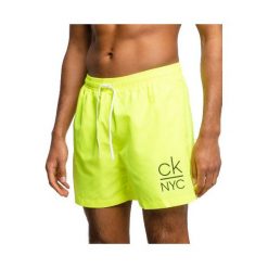 Calvin Klein Męskie szorty kąpielowe Medium Drawstring KM0KM00440 -ZAA Safety Yellow (Rozmiar XL). Żółte kąpielówki męskie Calvin Klein, xl, bez wzorów. W wyprzedaży za 172,00 zł.