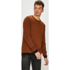 Pierre Cardin - Sweter. Żółte swetry klasyczne męskie marki Pierre Cardin, xl, z bawełny, z okrągłym kołnierzem. W wyprzedaży za 269,90 zł.