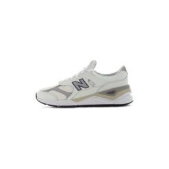 Buty New Balance NBMSX90RPD. Białe trampki męskie New Balance, bez wzorów, bez zapięcia. Za 586,39 zł.