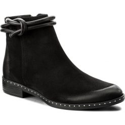 Botki CARINII - B4187 360-E50-POL-C63. Czarne buty zimowe damskie marki Carinii, z nubiku, na obcasie. W wyprzedaży za 219,00 zł.