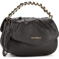 Torebka COCCINELLE - BC0 Julie E1 BC0 55 01 01 Noir 001. Czarne torebki klasyczne damskie marki Coccinelle. W wyprzedaży za 1079,00 zł.