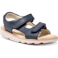 Sandały CLARKS - Crown Root K 261412326 Navy Leather. Niebieskie sandały chłopięce Clarks, ze skóry ekologicznej, bez zapięcia. W wyprzedaży za 159,00 zł.