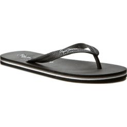 Japonki PEPE JEANS - Swimming 2.0 PMS70035 Black 999. Czarne klapki męskie z jeansu. W wyprzedaży za 79,00 zł.