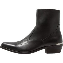 Shoe The Bear ENZO Botki kowbojki i motocyklowe black. Czarne kowbojki męskie marki Shoe The Bear. Za 799,00 zł.