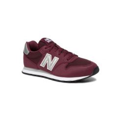 NEW BALANCE GM500BUS. Czerwone buty sportowe męskie New Balance, ze skóry ekologicznej, bez zapięcia. Za 249,99 zł.