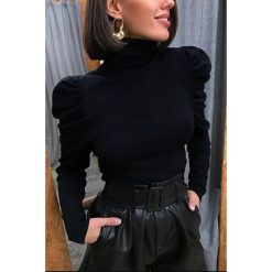 Bluzka damska GERLA BLACK. Czarne bluzki damskie IVET, bez wzorów, eleganckie, z golfem, bez rękawów. W wyprzedaży za 49,00 zł.