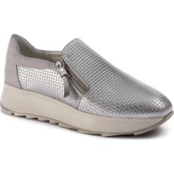 Sneakersy GEOX - D Gendry A D925TA 0QU22 C0628 Silver/Off Wht. Półbuty damskie Geox. W wyprzedaży za 309,00 zł.