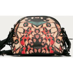 Desigual - Torebka. Listonoszki damskie Desigual, w paski, z poliesteru, na ramię, małe, bez dodatków. Za 259,90 zł.