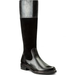 Oficerki CAPRICE - 9-25522-29 Black Comb 019. Czarne kozaki damskie marki Caprice, ze skóry, przed kolano, na wysokim obcasie. W wyprzedaży za 349,00 zł.