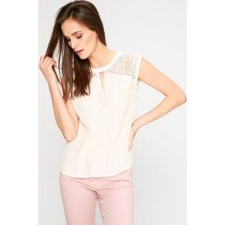 Answear - Top. Białe topy damskie marki ANSWEAR, s, z poliesteru, z okrągłym kołnierzem. W wyprzedaży za 59,90 zł.