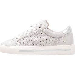 Trampki damskie slip on: XTI Tenisówki i Trampki plata