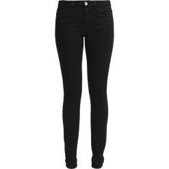 Filippa K PATTI Jeansy Slim Fit middark. Niebieskie jeansy damskie marki Filippa K, xl, bez wzorów, z elastanu. Za 589,00 zł.