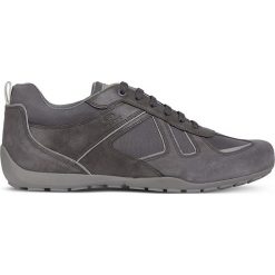 Skórzane sneakersy w kolorze szarym. Szare trampki męskie Geox Adult, na sznurówki. W wyprzedaży za 204,95 zł.