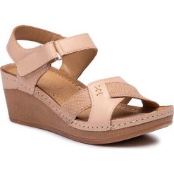 Sandały LASOCKI - RST-2119-03 Pink. Różowe klapki damskie Lasocki, bez wzorów, ze skóry, bez obcasa, na obcasie. Za 139,99 zł.