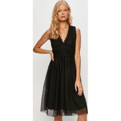 Haily's - Sukienka. Czarne sukienki damskie Haily's, s, bez wzorów, z poliesteru, bez kołnierzyka, bez rękawów, mini, rozkloszowane. Za 159,90 zł.