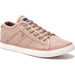 Tenisówki WRANGLER - Starry Lace WL91540A Rose 080. Różowe półbuty damskie Wrangler, bez wzorów, z gumy, bez obcasa, na płaskiej podeszwie, bez zapięcia. Za 189,00 zł.